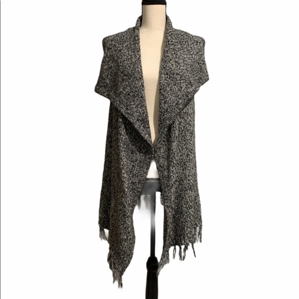 Kensie Black & White Marbled Long Sweater